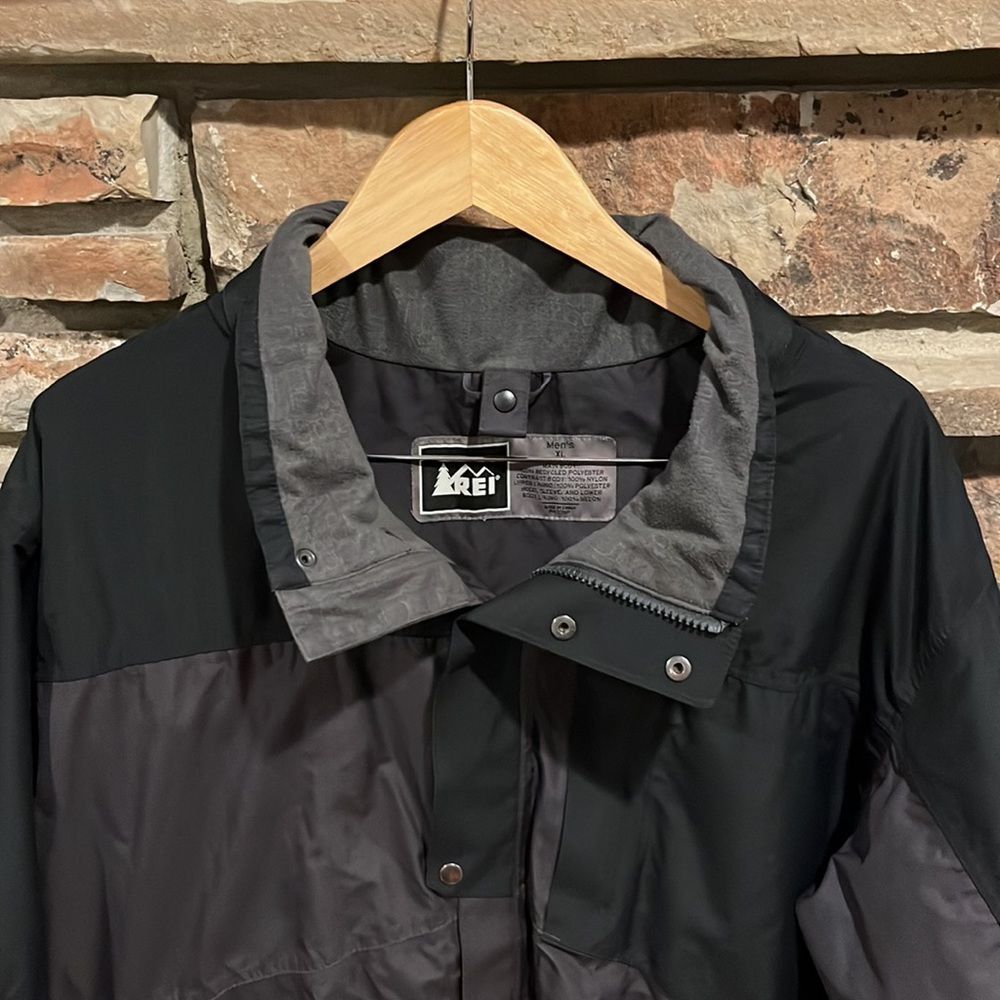 Rei Elements Vented Performance Outdoor Jacket - image 2